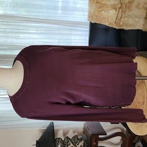 Women's Long sleeve maroon shirt